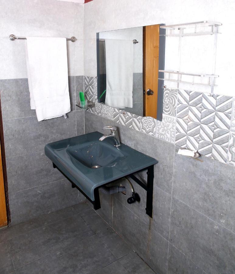 Premier Inn Mall Λαχόρη Εξωτερικό φωτογραφία